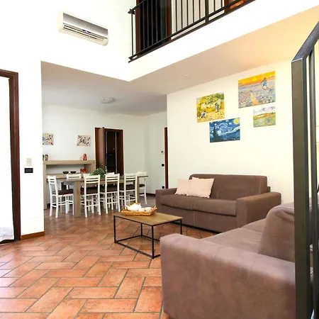 Casa Macondo * بسكييرا ديل غاردا